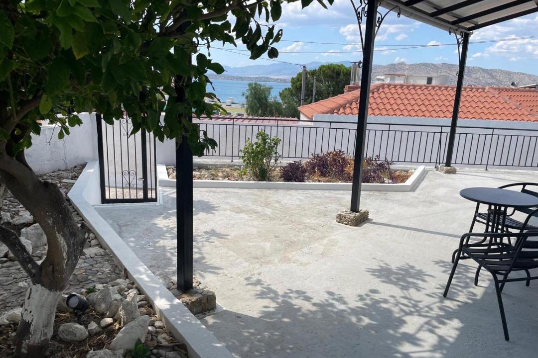 Photo of Patio Balcony in Salamis