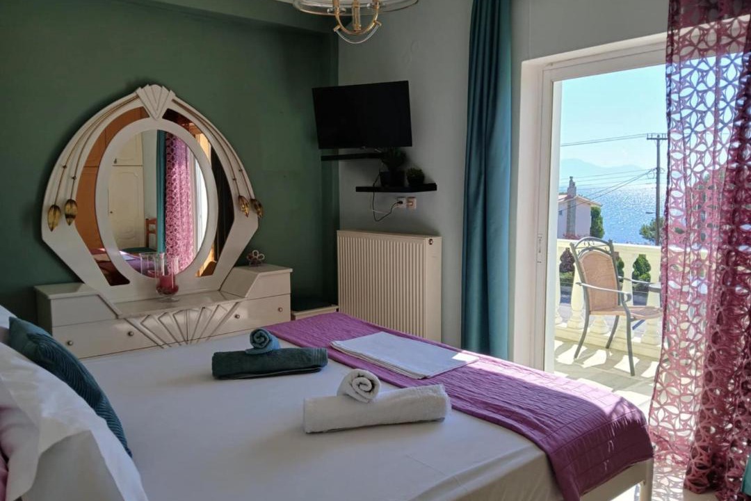 Photo of Bedroom in Platanitis