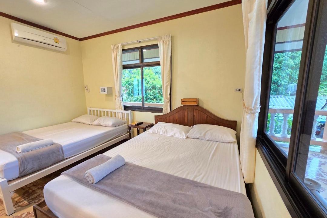 Photo of Bedroom in Haad Rin