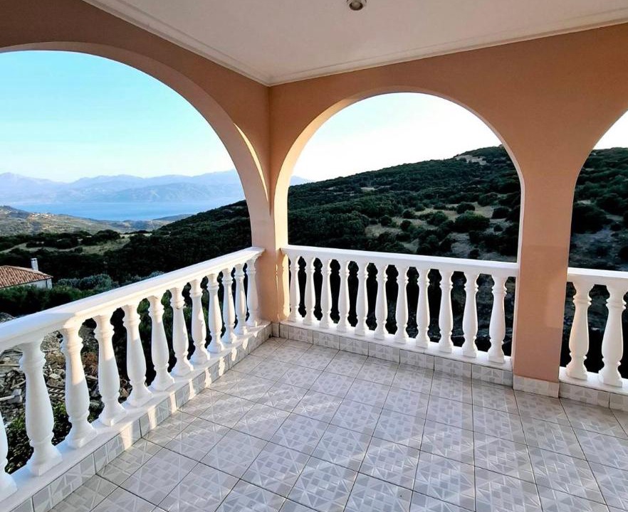 Photo of Patio Balcony in Terpsithea