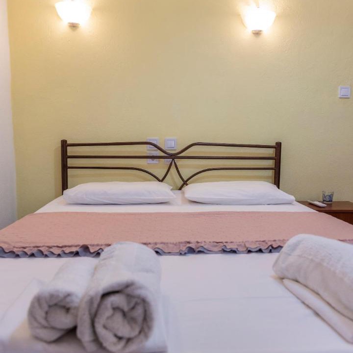 Photo of Bedroom in Kamena Vourla