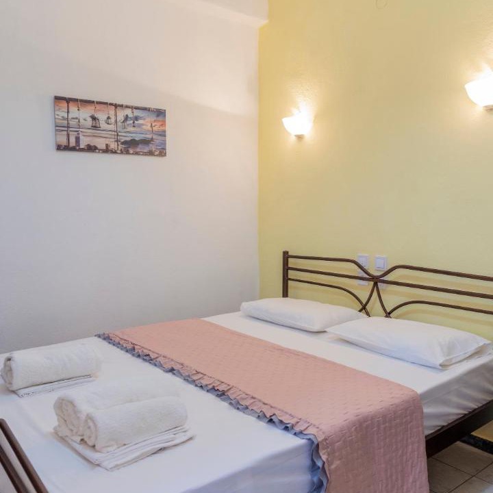 Photo of Bedroom in Kamena Vourla