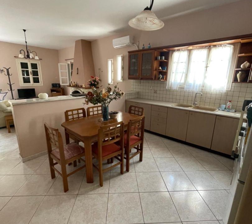 Photo of Kitchen in Dhrakata