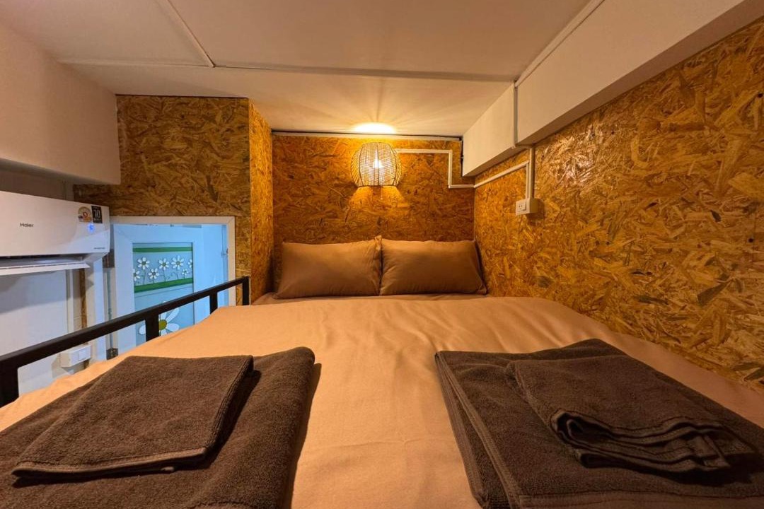 Photo of Bedroom in Thanon Phetchaburi