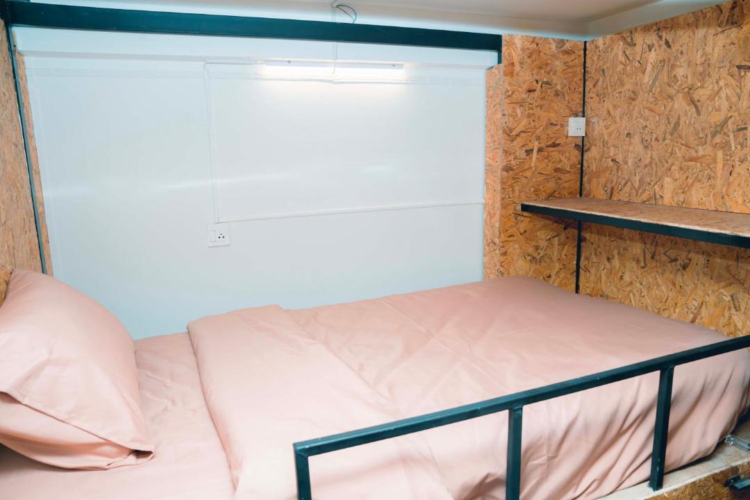 Photo of Bedroom in Thanon Phetchaburi