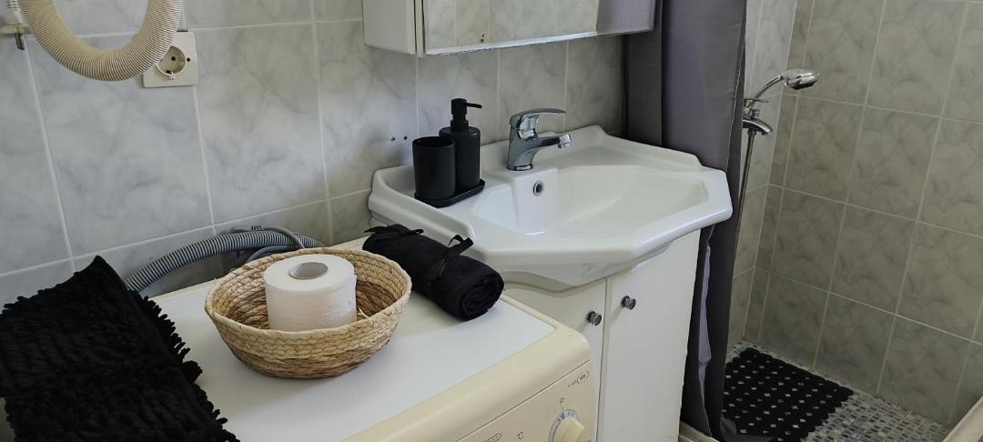 Photo of Bathroom in Skala Kallonis