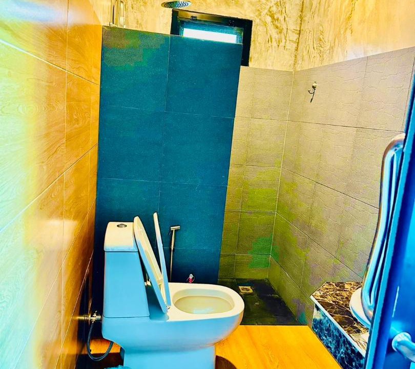 Photo of Bathroom in Khanom