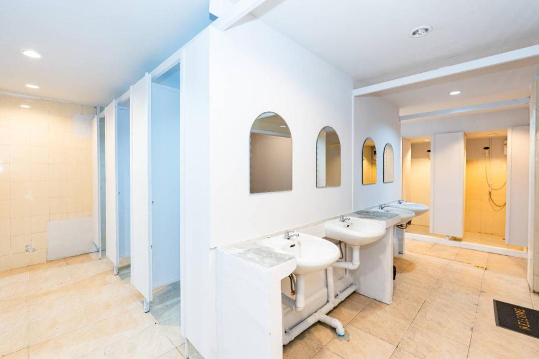 Photo of Bathroom in Ploenchit