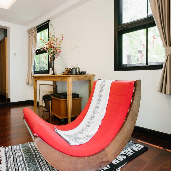 Photo of Livingroom in Tha Sala