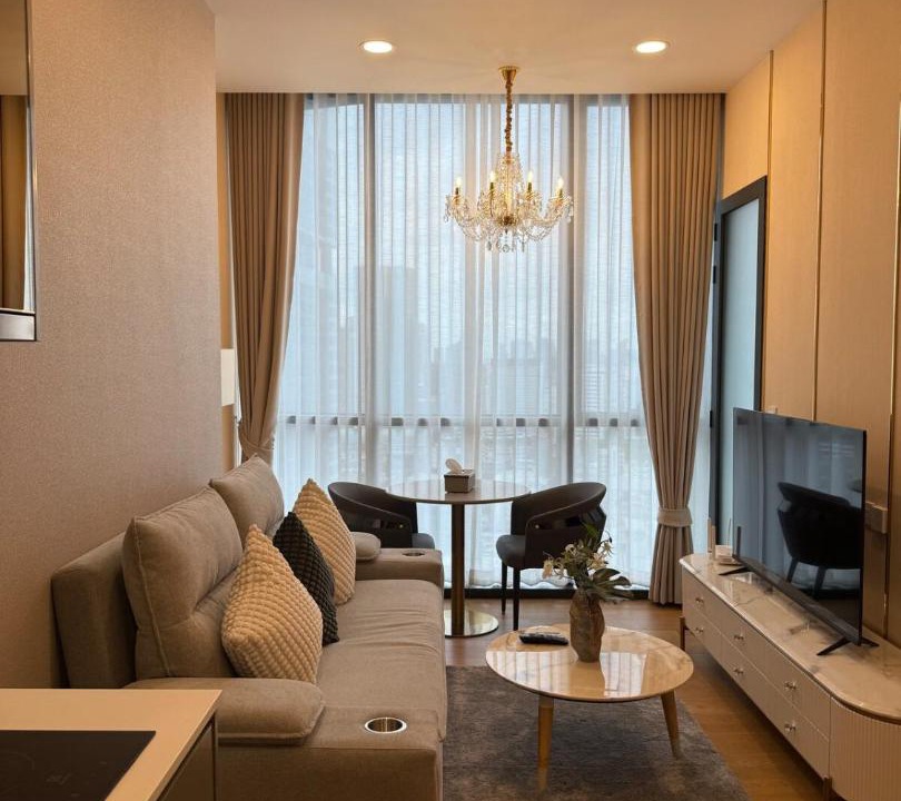Photo of Livingroom in Pathumwan