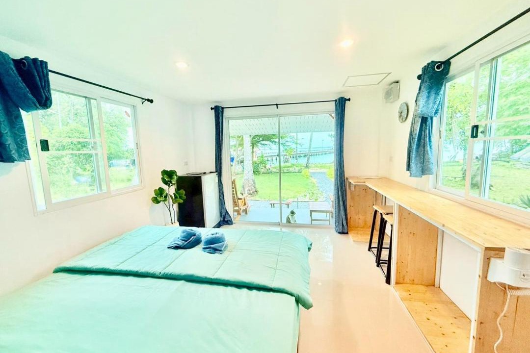 Photo of Bedroom in Ko Mook