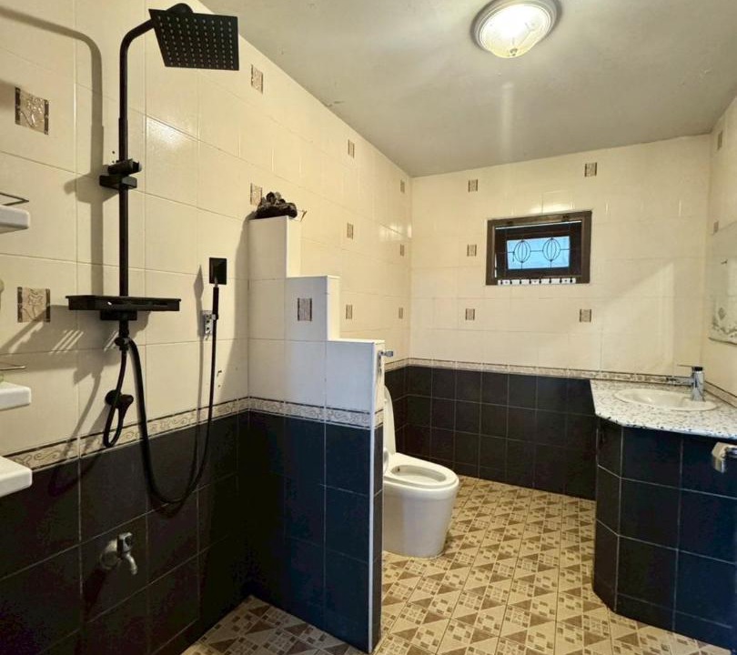 Photo of Bathroom in Ramkhamhaeng