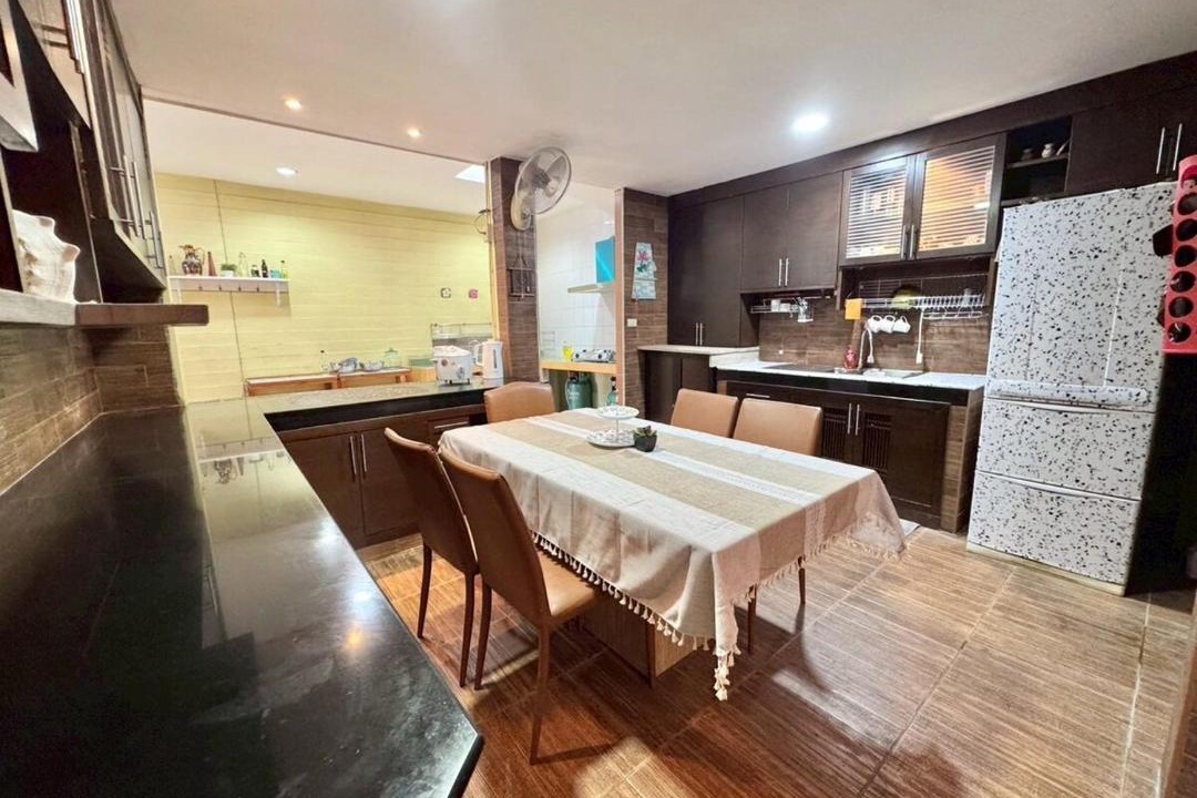 Photo of Kitchen in Ramkhamhaeng