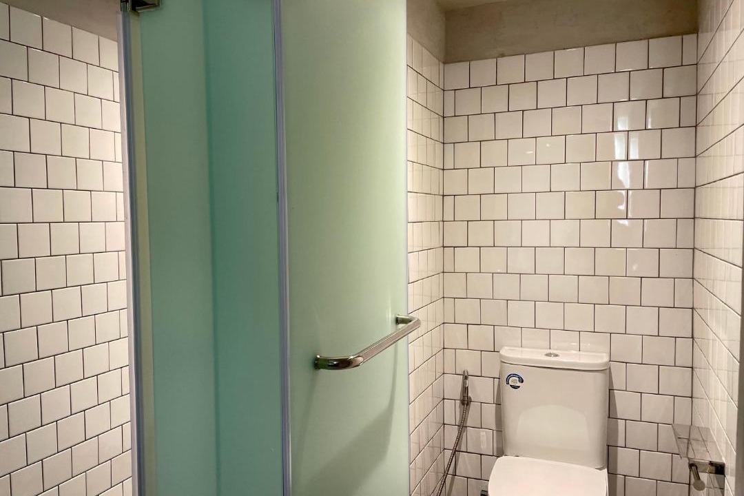 Photo of Bathroom in Thanon Phetchaburi