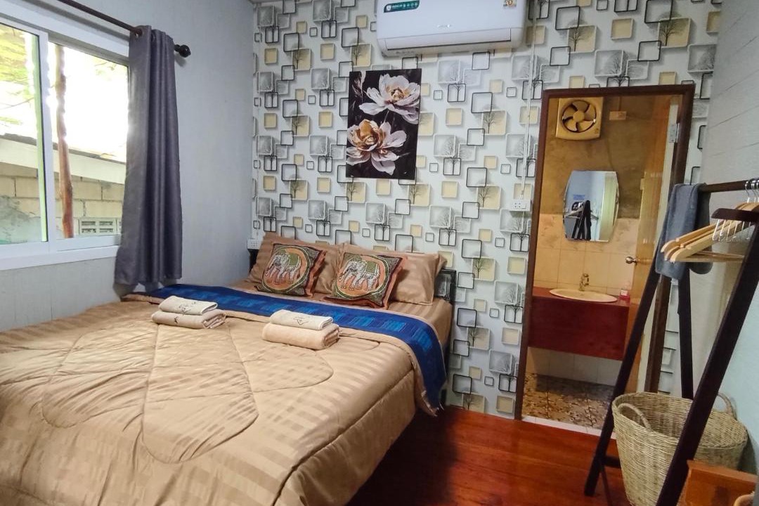 Photo of Bedroom in Ko Mook