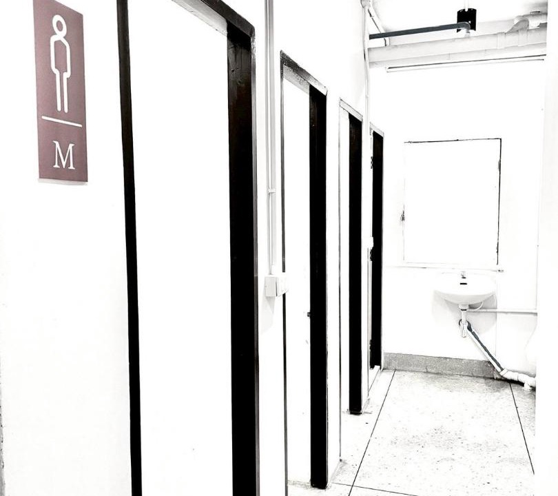 Photo of Bathroom in Wat Bowon Niwet