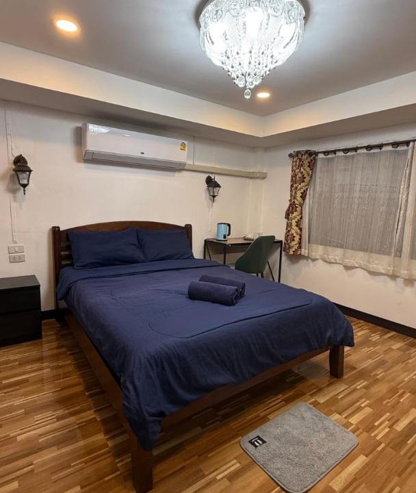 Photo of Bedroom in Talat Khwan