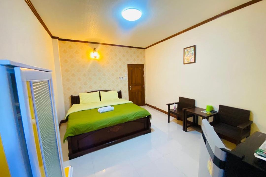 Photo of Bedroom in Ko Sichang