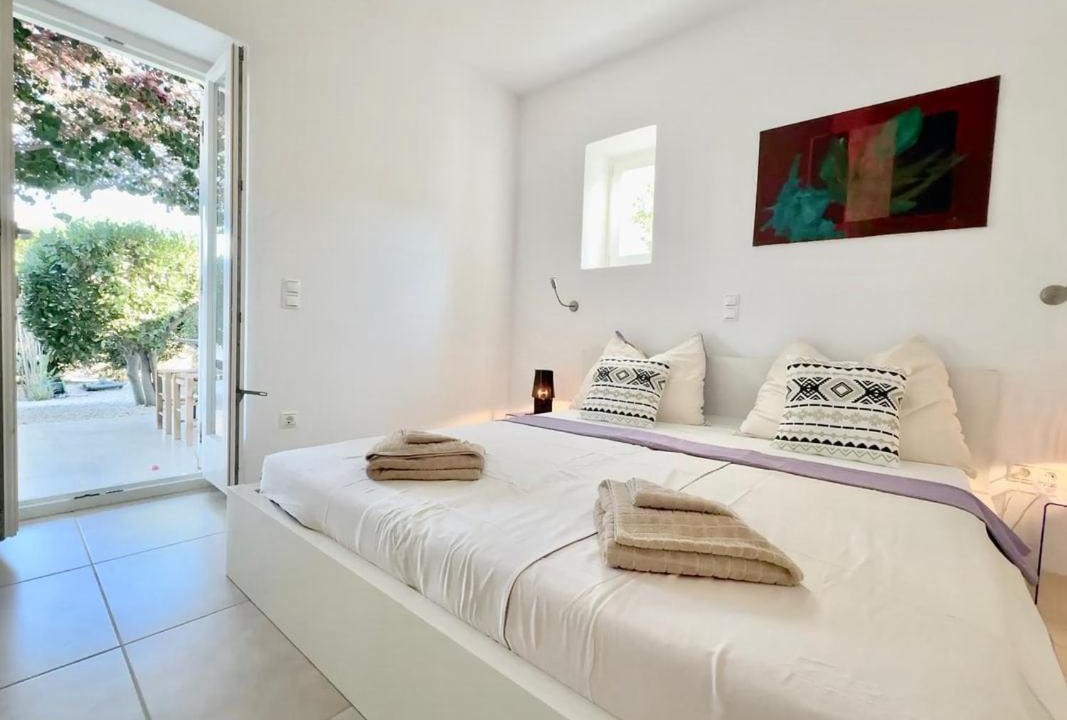 Photo of Bedroom in Paros