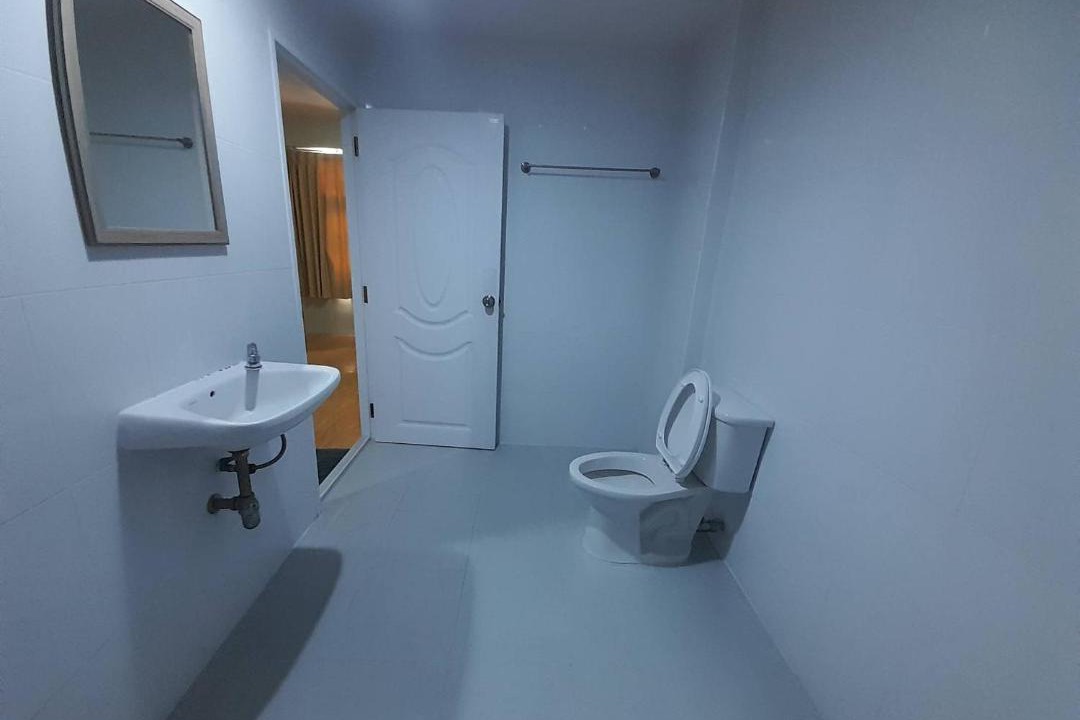 Photo of Bathroom in Thung Maha Mek
