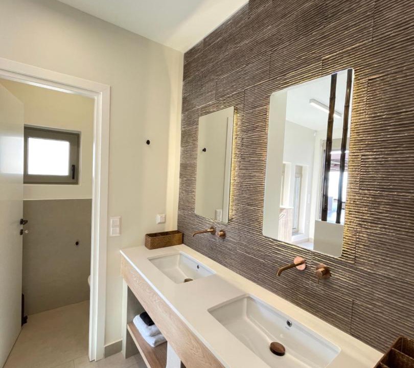 Photo of Bathroom in Amoopi