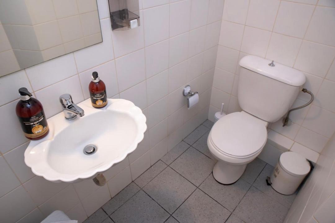 Photo of Bathroom in Pasalimani