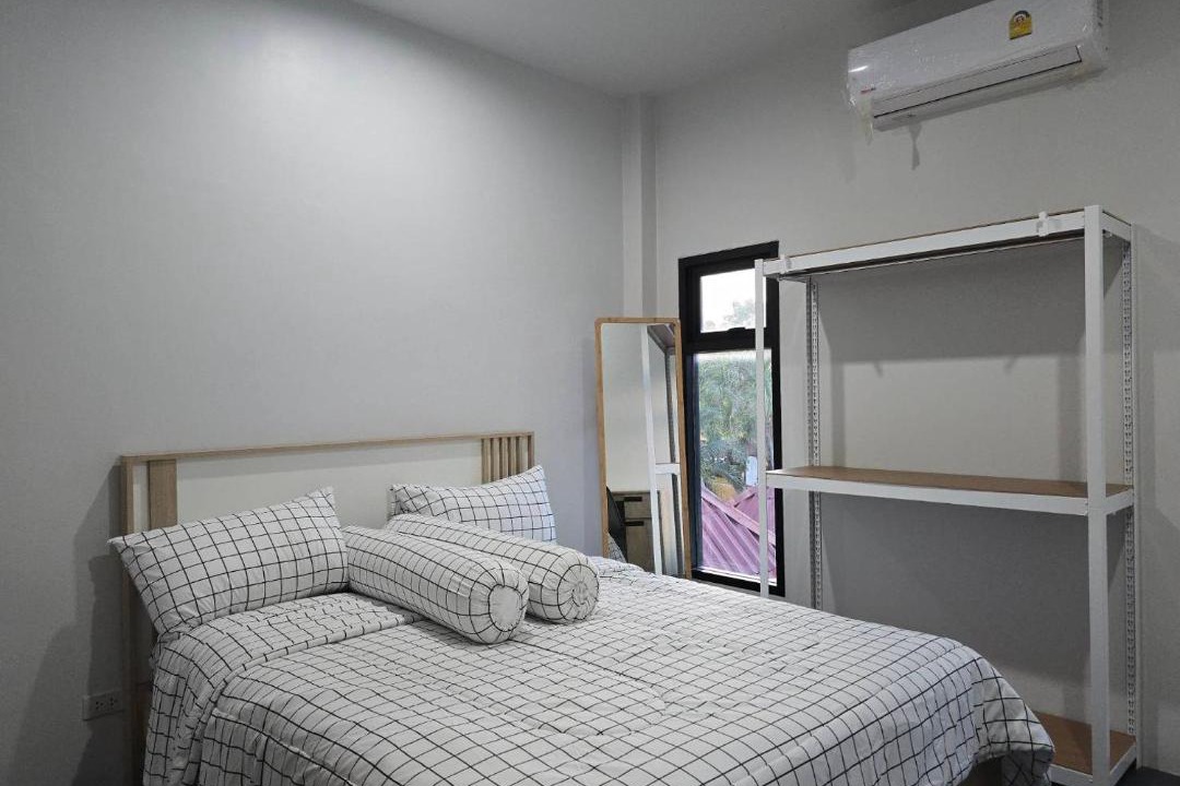 Photo of Bedroom in Laem Phak Bia