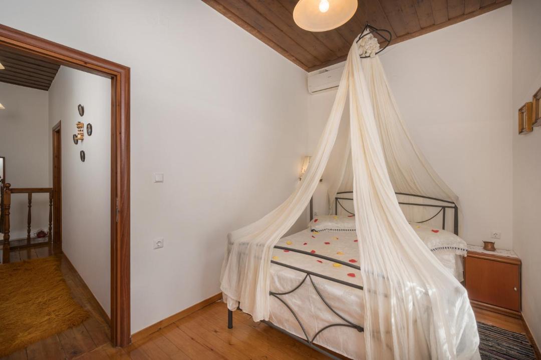 Photo of Bedroom in Drakona