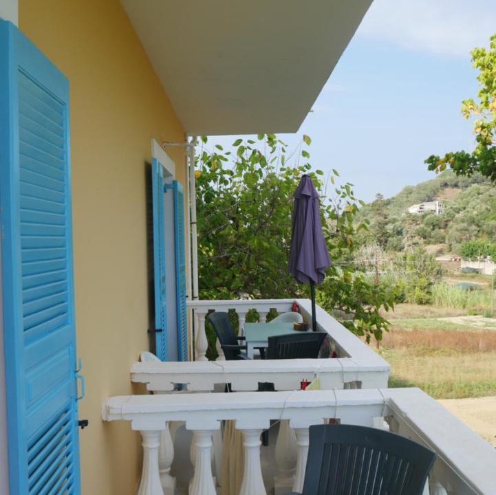 Photo of Patio Balcony in Gardenos