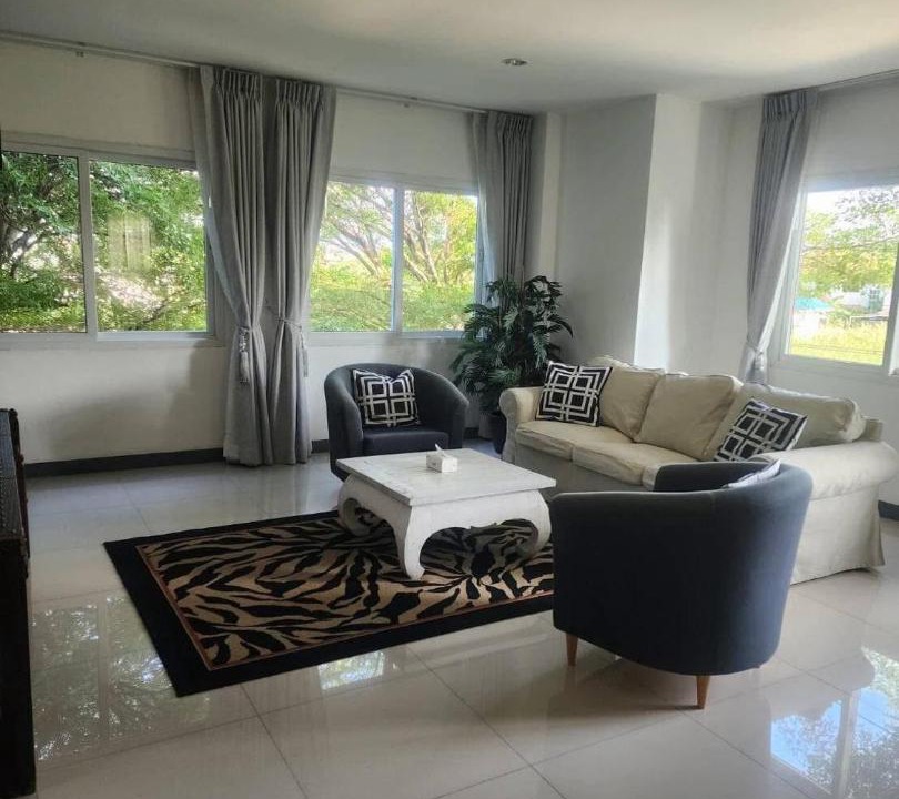 Photo of Livingroom in Khlong Sam Prawet