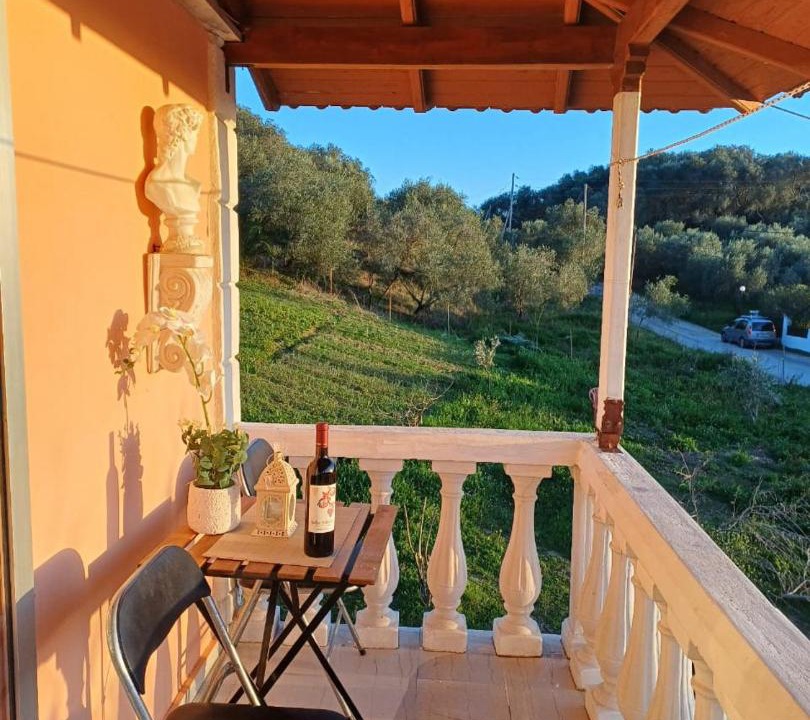 Photo of Patio Balcony in Marathias