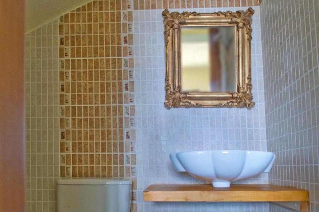 Photo of Bathroom in Mileai