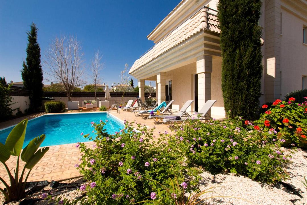 Photo of Outdoor in Kapparis