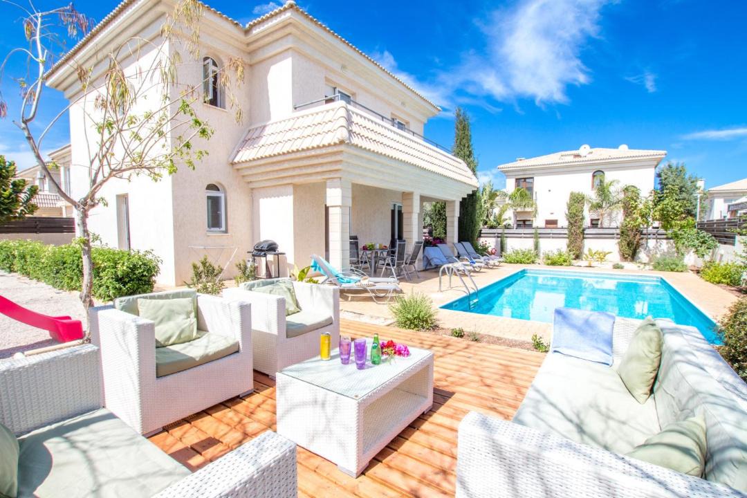 Photo of Outdoor in Kapparis