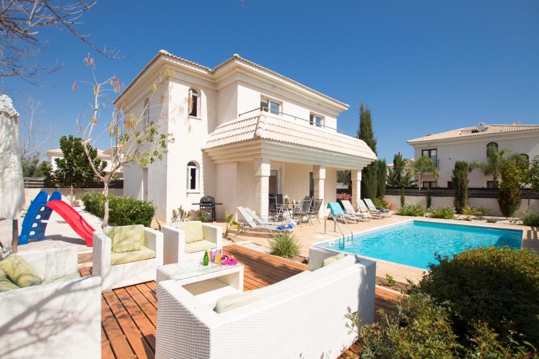 Photo of Outdoor in Kapparis