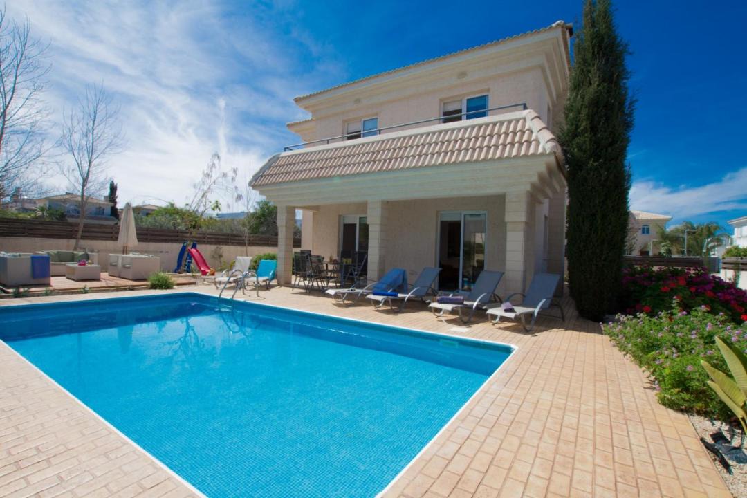 Photo of Outdoor in Kapparis