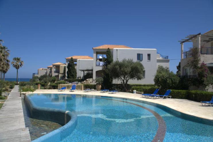 Photo of Others in Maleme