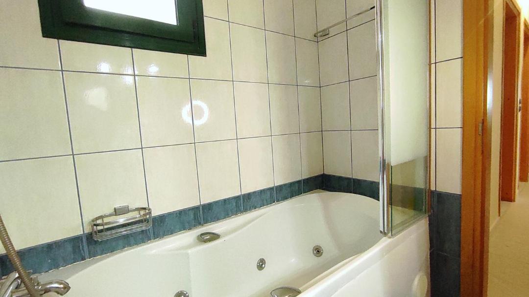 Photo of Bathroom in Faraklata