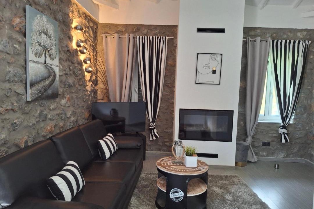 Photo of Livingroom in Arcadia Region
