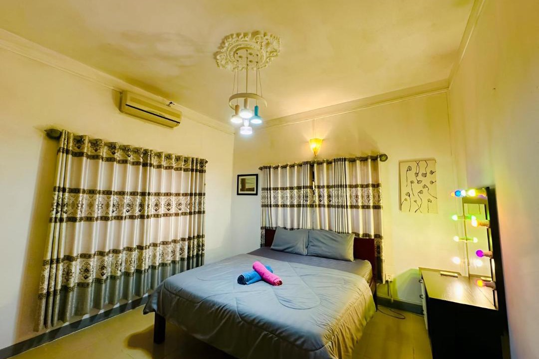 Photo of Bedroom in Sangkat Sla Kram