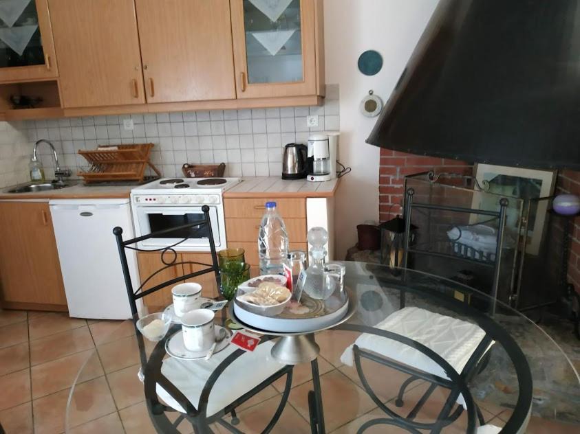 Photo of Kitchen in Atsipópoulon