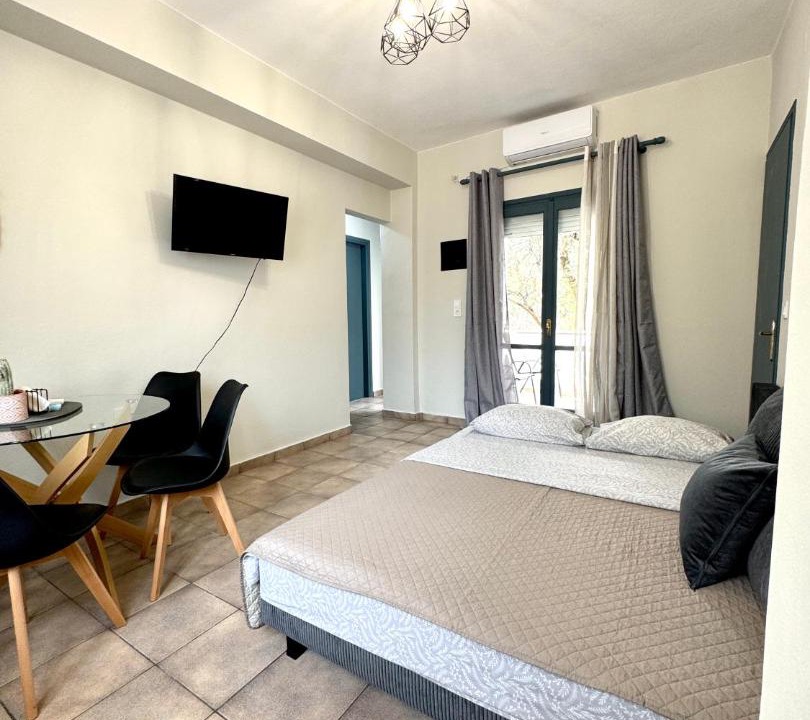 Photo of Bedroom in Melinta