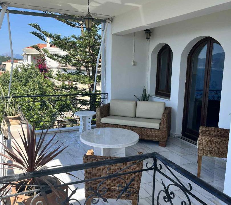 Photo of Patio Balcony in Monastiraki