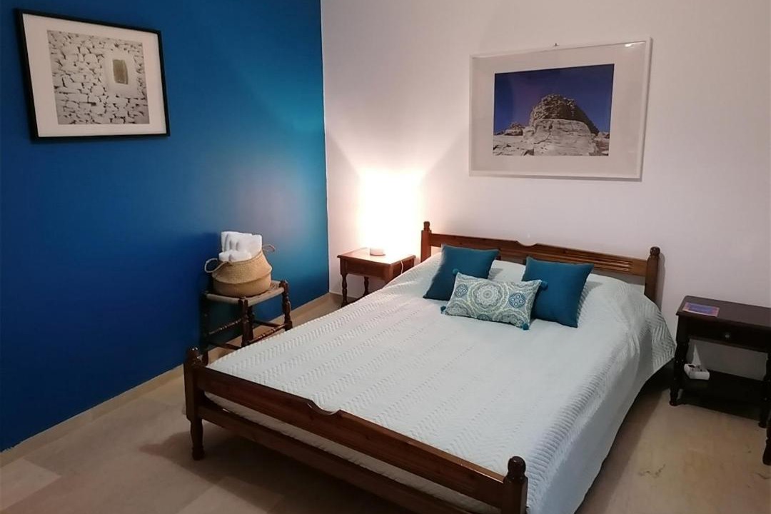 Photo of Bedroom in Apikia