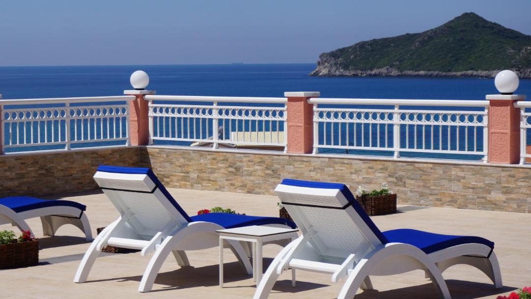Photo of Patio Balcony in Agios Georgios Pagon
