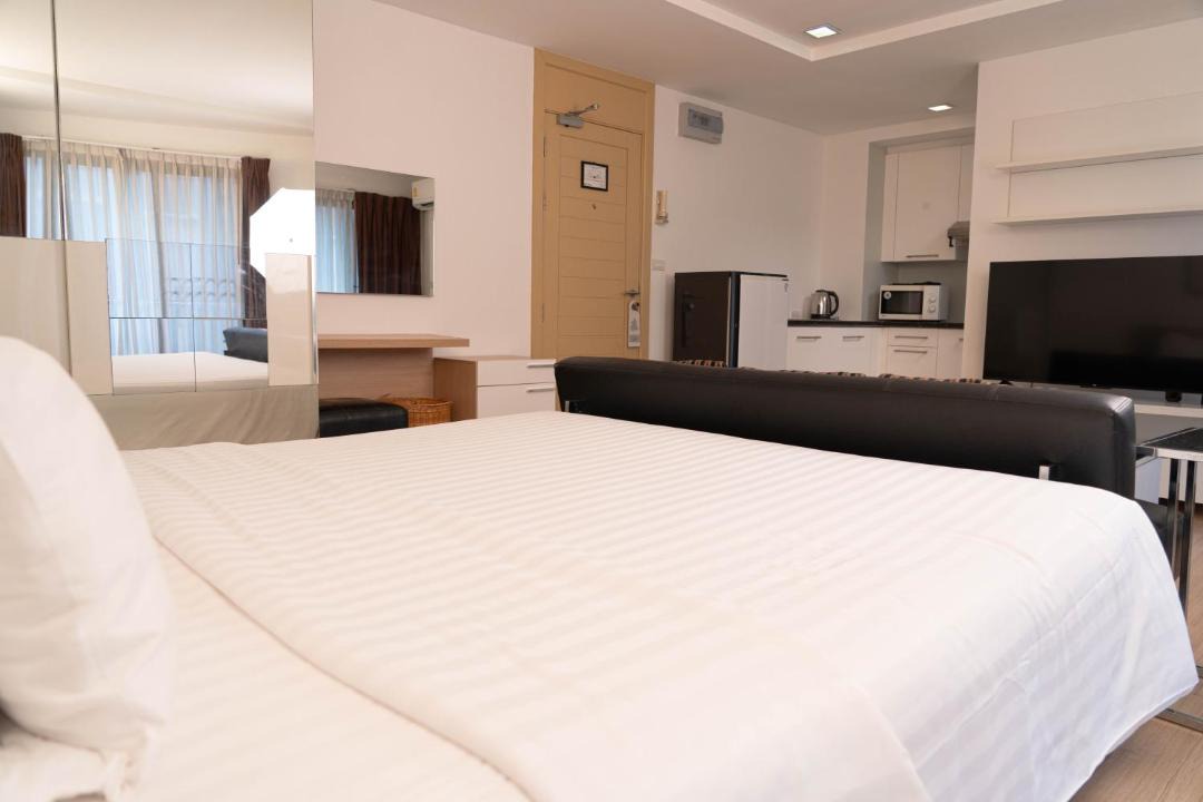 Photo of Bedroom in Embassy District