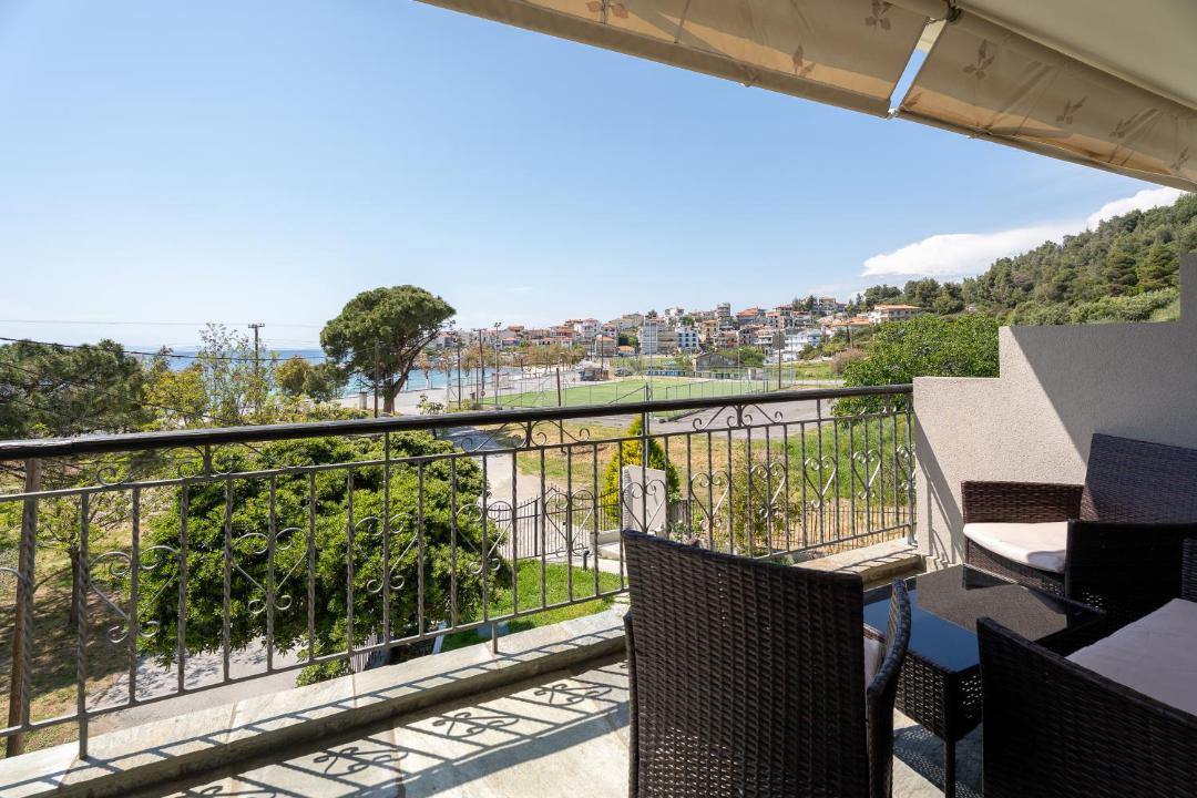 Photo of Patio Balcony in Neos Marmaras