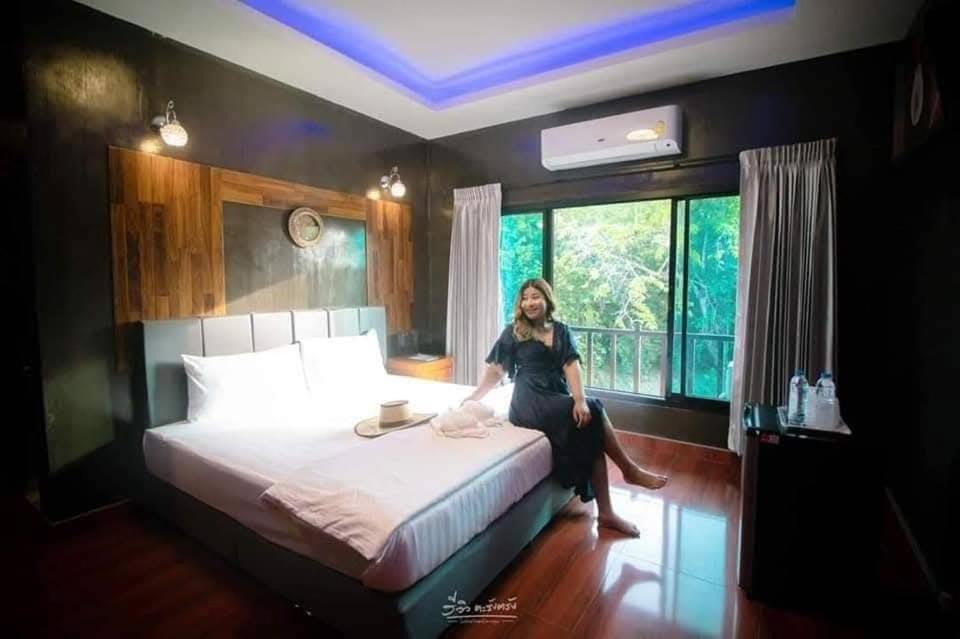 Photo of Bedroom in Huai Yot