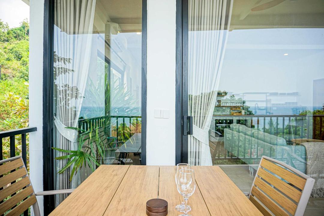 Photo of Patio Balcony in Haad Yao