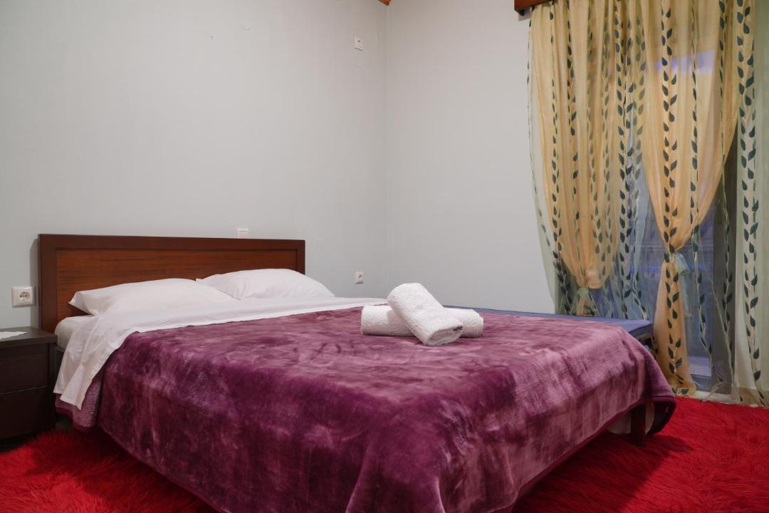 Photo of Bedroom in Athamanio